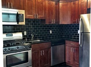 3217 47th St, Astoria, NY 11103