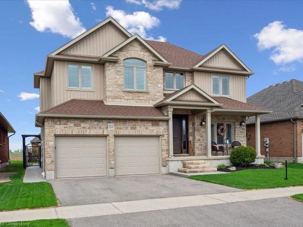 122 Muscovey Dr, Woolwich, ON N3B 3P7