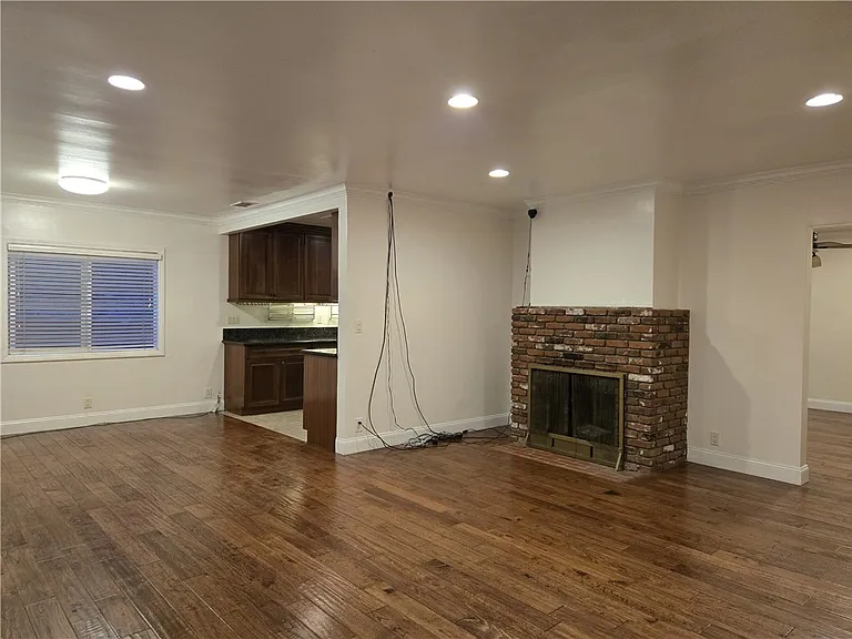 6234 Rowland Ave — Photo 2