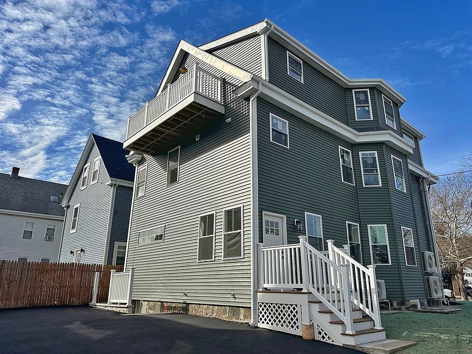 2nd image of 411 Salem St Floor 2
