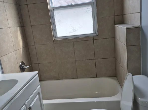 1017 Lincoln Ave, Louisville, KY 40208