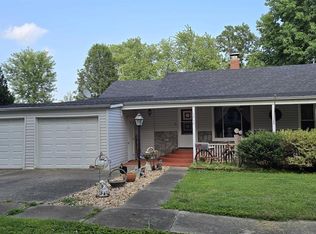 2408 Glenwood Ave, Eldorado, IL 62930
