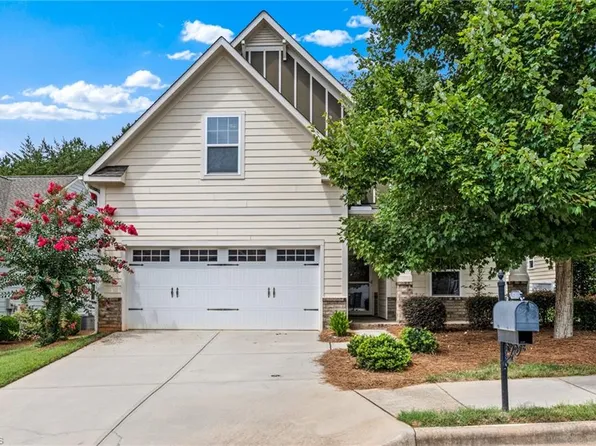 3714 Littlebrook Dr, Clemmons, NC 27012