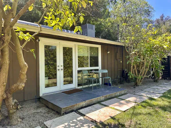 8350 Lookout Mountain Ave, Los Angeles, CA 90046