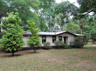 4 17th St SE, Steinhatchee, FL 32359