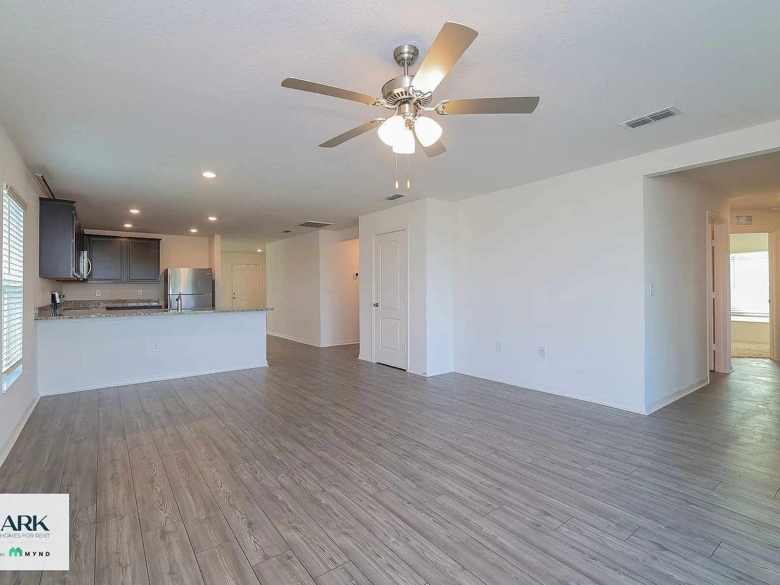4 bed, 2.0 bath, 1851 sqft, $2,049 — Photo 2