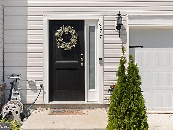 2nd image of 377 Hackley Dr