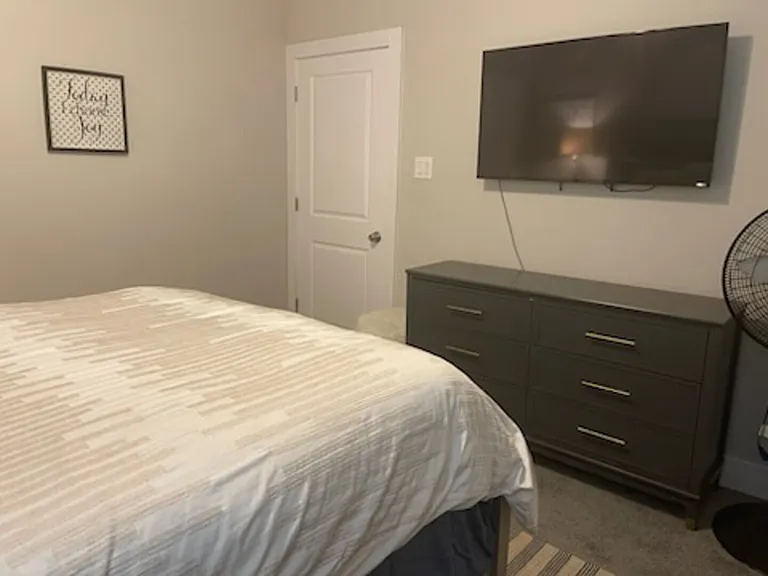 Pecan Grv — Photo 29