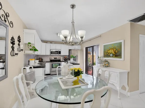 315 3rd Way, West Palm Beach, FL 33407