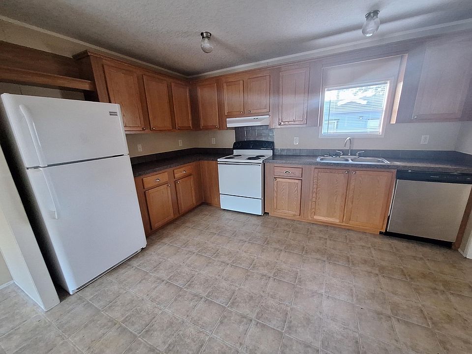 Kelly Drive Apartments 1134 Kelly Dr Hinesville GA Zillow