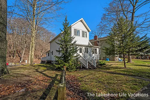 2345 Fern Walk Photo 1
