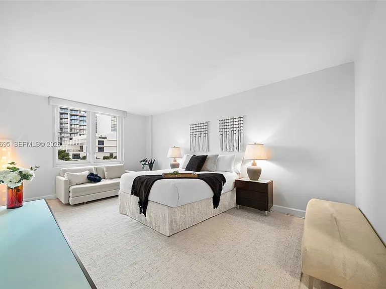 2301 Collins Ave #408 — Photo 32