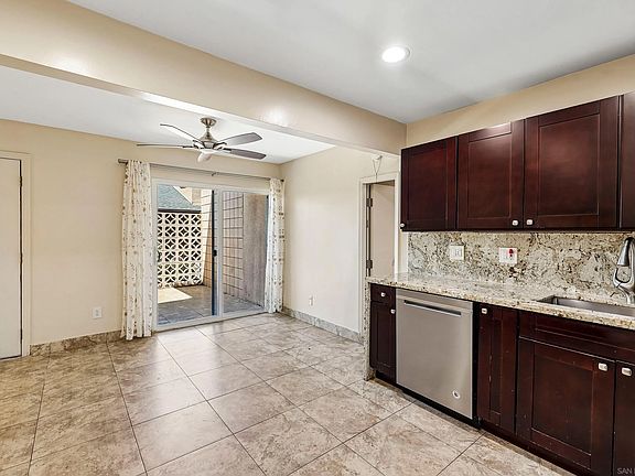 2nd image of 559 Oakdale Ln #3