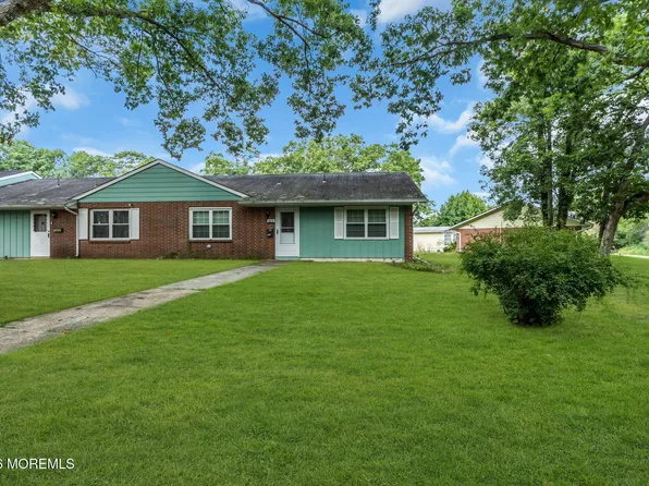 58F Buckingham Dr., Lakewood, NJ 08701