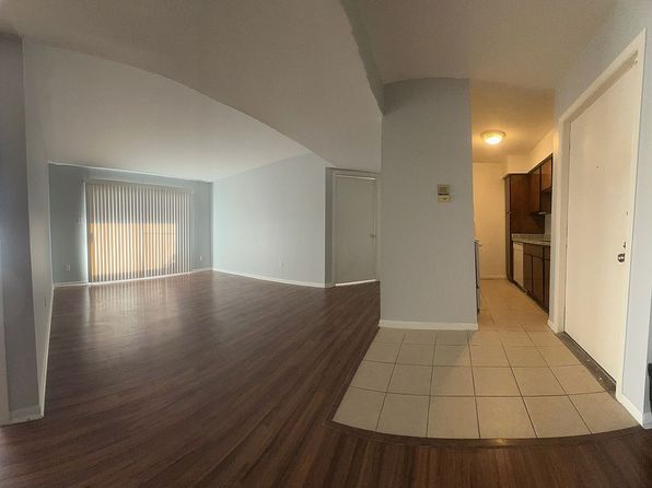8517 Hearth Dr APT 4