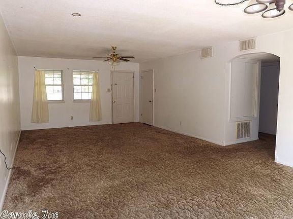 2nd image of 63 Flathead Dr