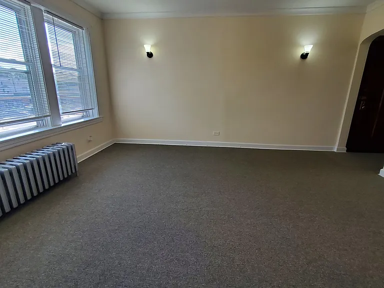3056 W Irving Park Rd #2E — Photo 6