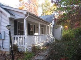 157 Lower Clubhouse Dr, Harpers Ferry, WV 25425