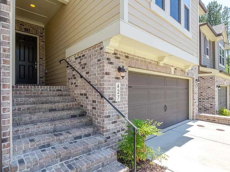 427 Alamosa Pl — Photo 7