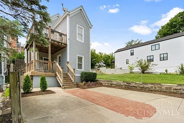 1st image of 448 Delta Ave