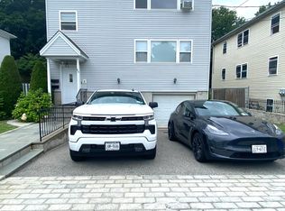 65 Ashland St FLOOR 2, New Rochelle, NY 10801