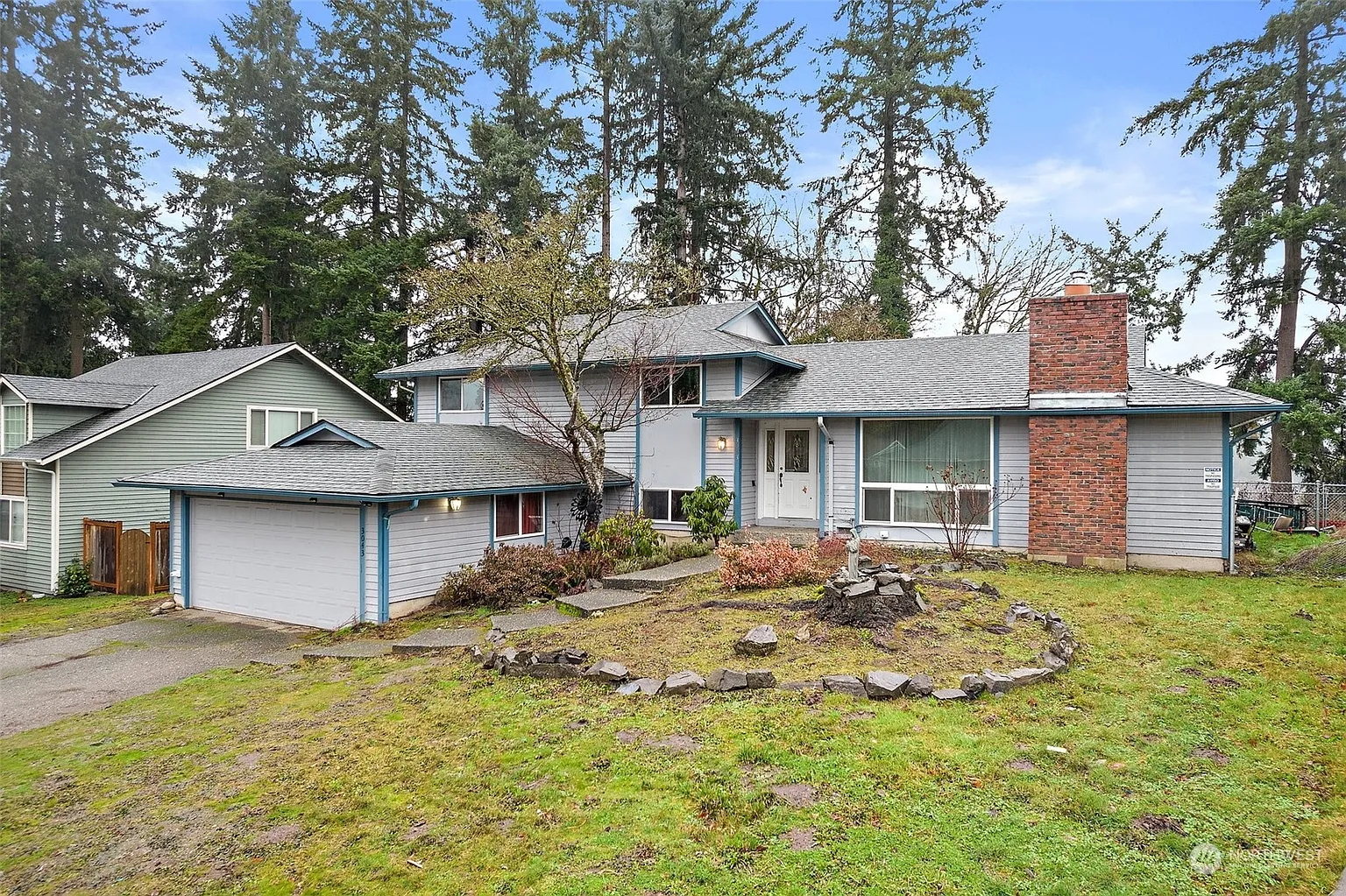 3043 Scenic Drive SE photo 1