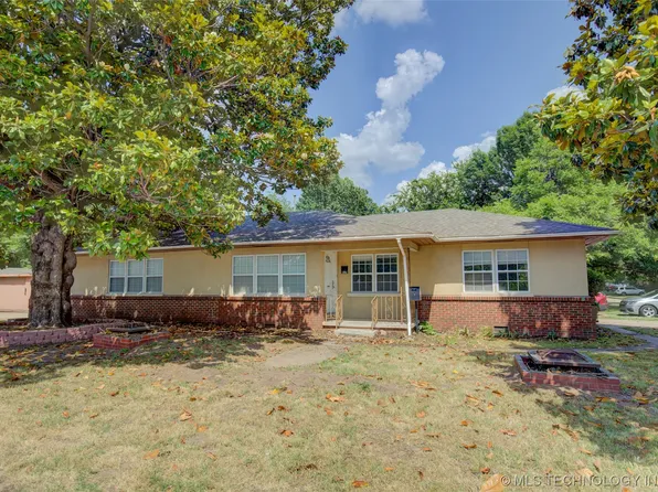 4323 Riverside Dr, Tulsa, OK 74105