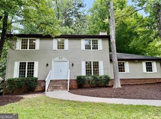 5264 Golfcrest Cir, Stone Mountain, GA 30088