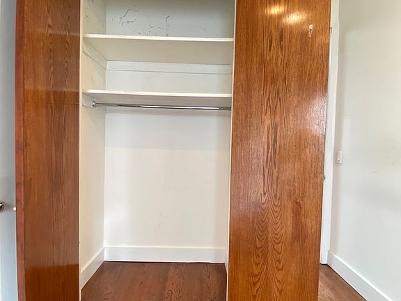 5th image of 666 Franklin Ave #3L