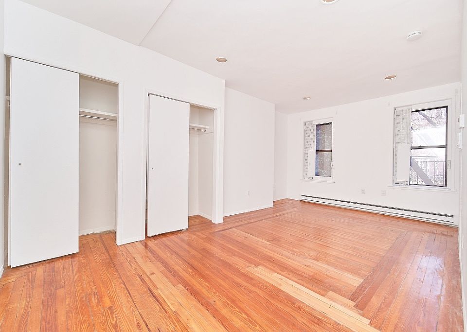 1st image of 344 E 20th St APT 3a