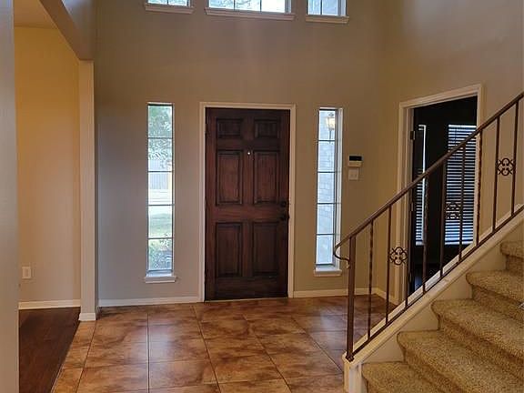 2nd image of 3715 Pinehurst Dr