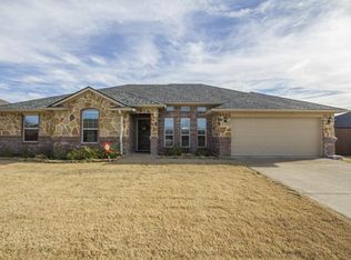 905 Winged Foot, Corsicana, TX 75110