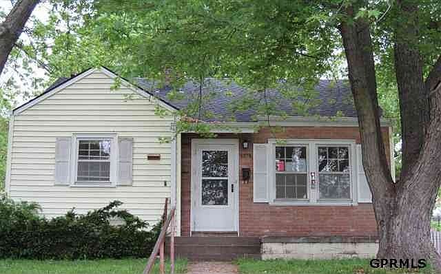 1st image of 6214 S 32nd St