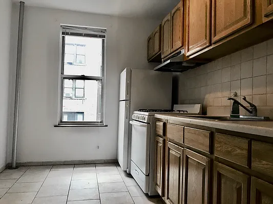 Rented by Corcoran | media 31