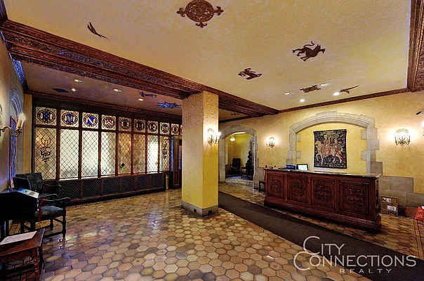 Rented by City Connections Realty | media 3