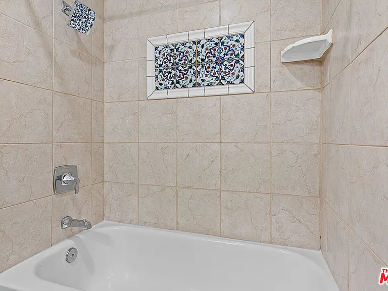 8707 Falmouth Ave #221 — Photo 23