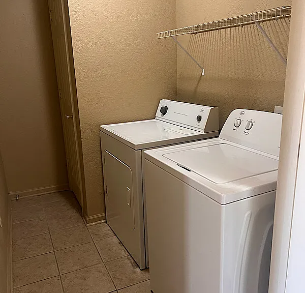 Willow Grove — Photo 15