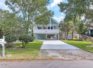 607 Birmingham Ave, Carolina Beach, NC 28428