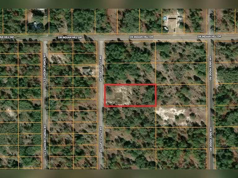 2nd image of 1071 SW Little Cliffs Dr
