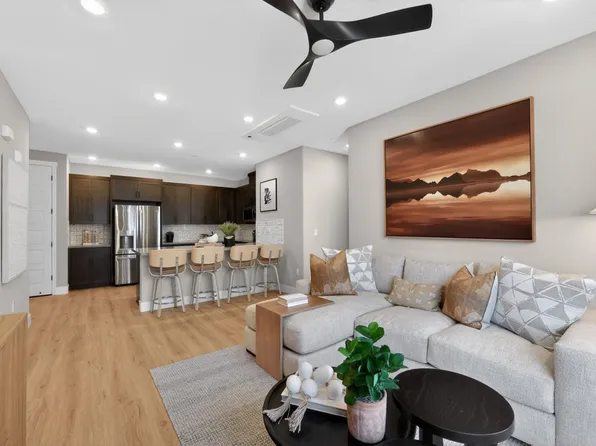 Residence 4 Plan, Garden Flats at Amarone