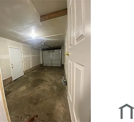 1304 Campbell Rd — Photo 12