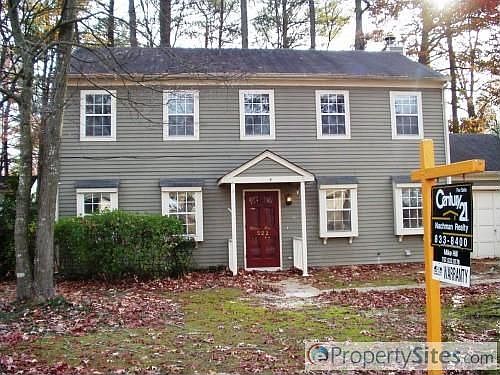 1st image of 522 Great Park Dr