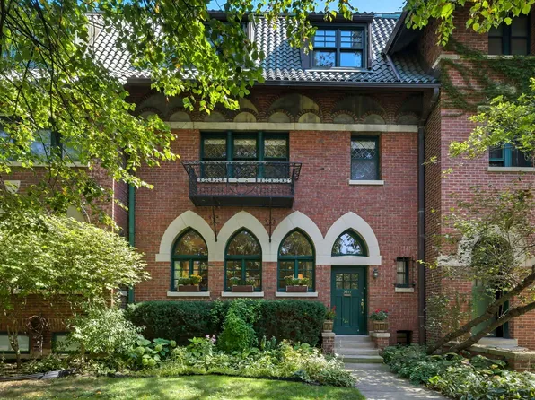 5611 S Kenwood Ave, Chicago, IL 60637