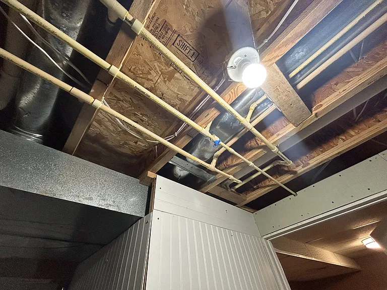 1425 Bellflower Ln — Photo 32