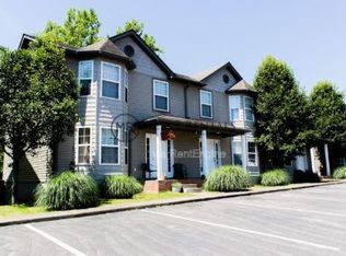 31 Mill Creek Xing, Hurricane, WV 25526