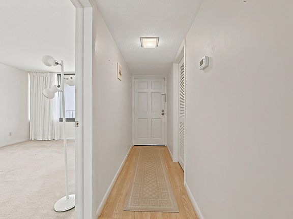 4th image of 7601 N Ocean Blvd. #3B