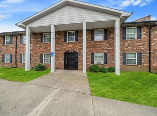 Colonial Oaks Apartments, Louisville, KY 40214