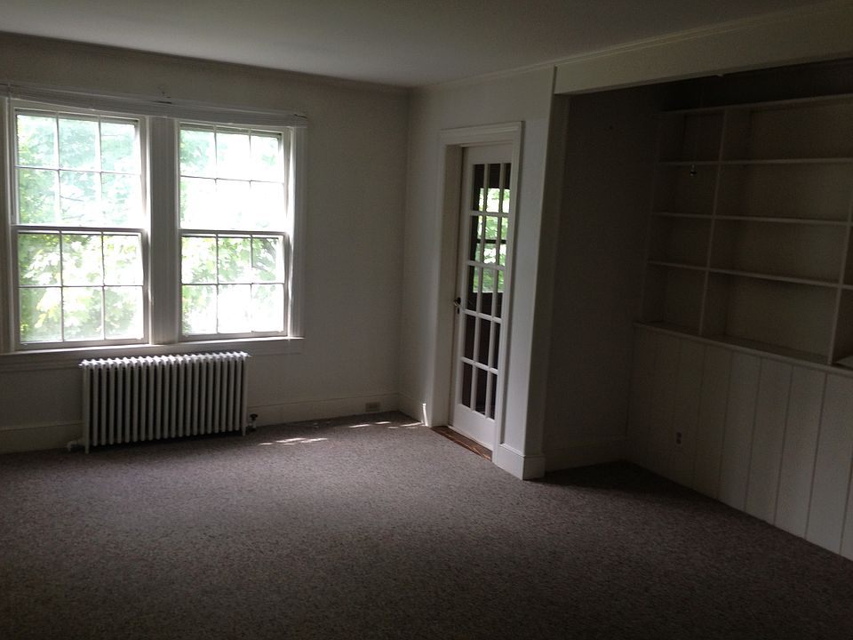2nd image of 75 Newtown Ave #1