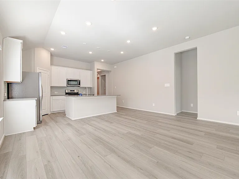 9515 Sierra Crest Ln — Photo 28