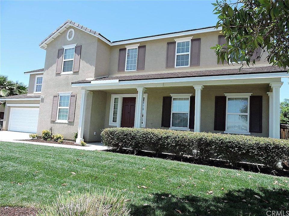 1st image of 30194 Loretta Ave